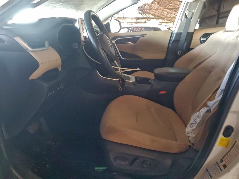 Photo 7 from auction – 2019 TOYOTA RAV4 XLE with VIN JTMP1RFV5KD025166