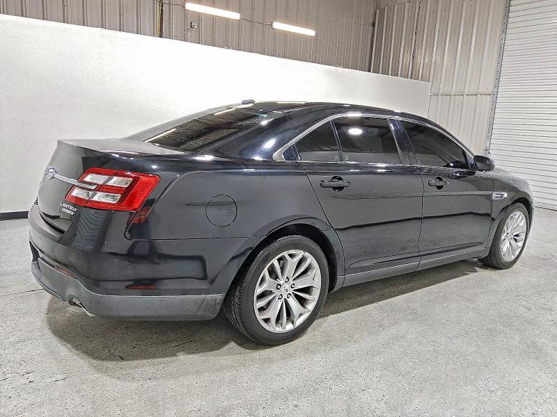 Photo 3 from auction – 2015 FORD TAURUS LIM with VIN 1FAHP2F80FG118384