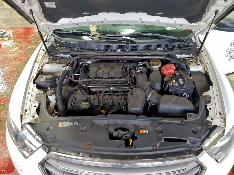 Photo 11 from auction – 2015 FORD TAURUS SE with VIN 1FAHP2D81FG106456