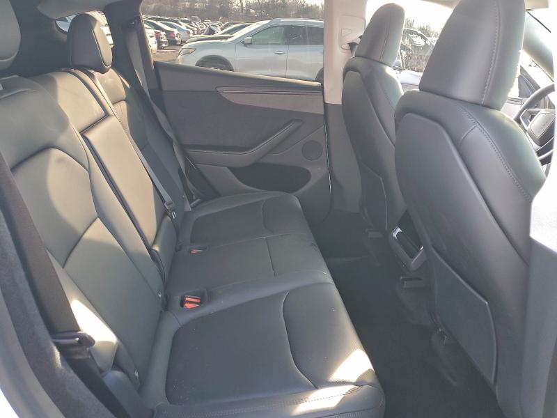 Photo 10 from auction – 2026 TESLA MODEL Y with VIN 7SAYGDEE0TA475521