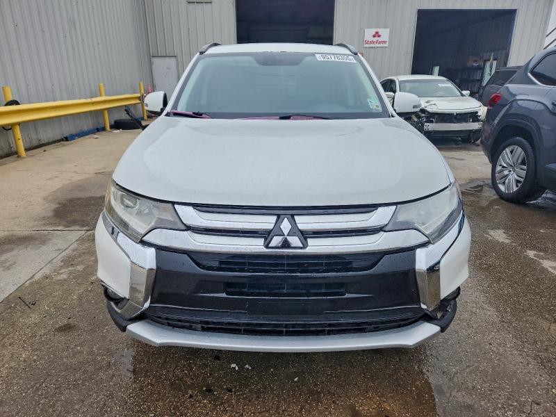 Photo 5 from auction – 2016 MITSUBISHI OUTLANDER with VIN JA4AD3A37GZ037565