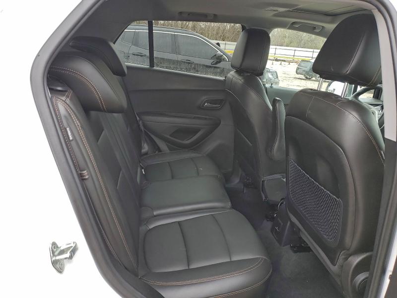 Photo 11 from auction – 2020 CHEVROLET TRAX PREMI with VIN 3GNCJMSB6LL342857