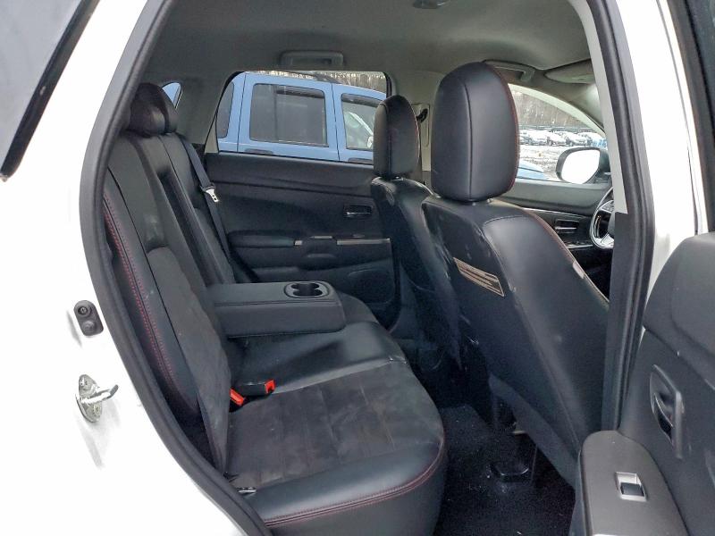 Photo 11 from auction – 2018 MITSUBISHI OUTLANDER with VIN JA4AR3AW3JZ012648
