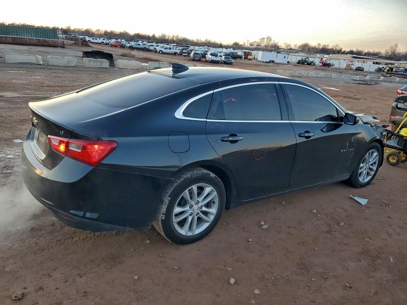 Photo 3 from auction – 2016 CHEVROLET MALIBU LT with VIN 1G1ZE5ST5GF232137