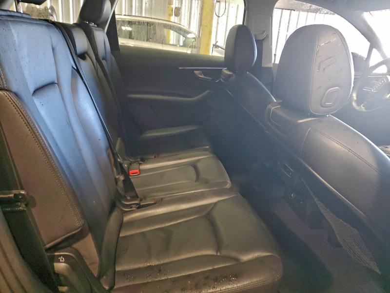 Photo 11 from auction – 2018 AUDI Q7 PREMIUM with VIN WA1LAAF76JD045498