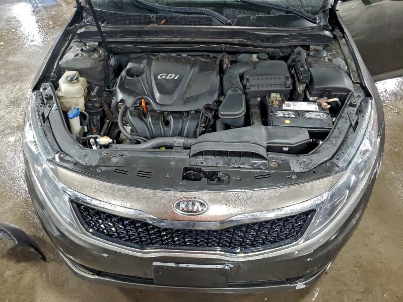 Photo 11 from auction – 2011 KIA OPTIMA LX with VIN KNAGM4A7XB5090315