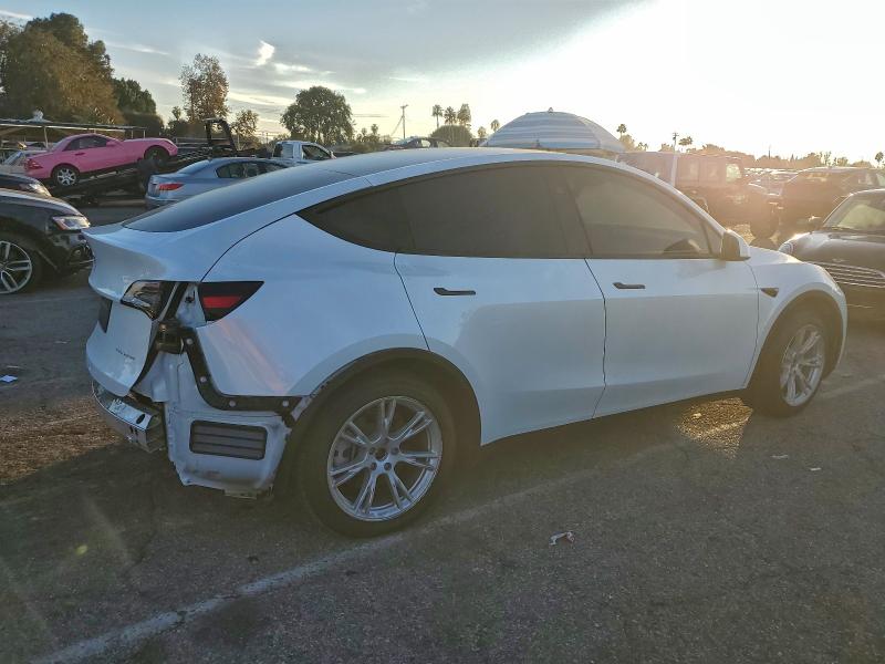 Photo 3 from auction – 2023 TESLA MODEL Y with VIN 7SAYGDEE0PA154245