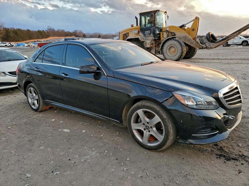 Photo 4 from auction – 2014 MERCEDES-BENZ E 350 4MAT with VIN WDDHF8JB2EA887897