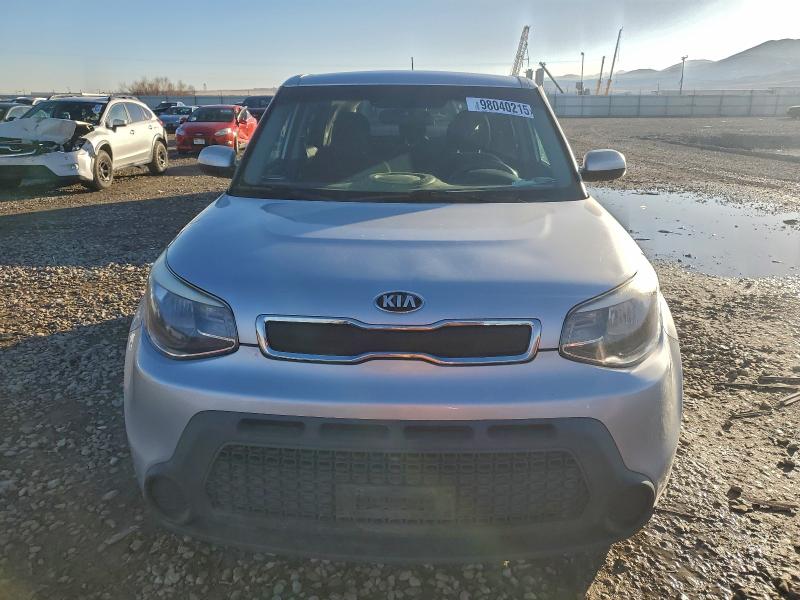 Photo 5 from auction – 2016 KIA SOUL with VIN KNDJN2A24G7830788