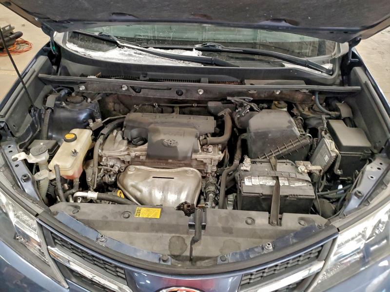 Photo 12 from auction – 2013 TOYOTA RAV4 LE with VIN JTMZFREV5DD011024