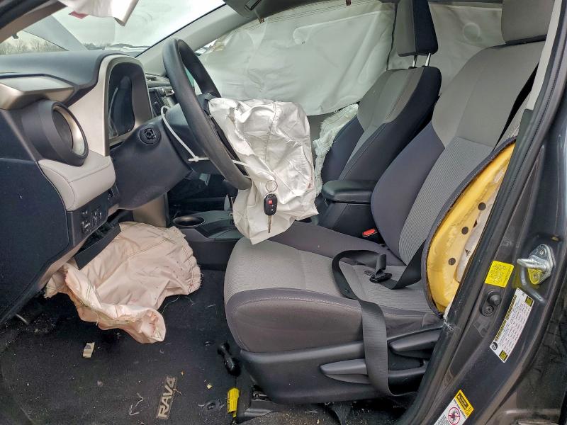 Photo 7 from auction – 2015 TOYOTA RAV4 XLE with VIN 2T3WFREV3FW202532