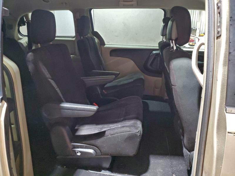 Photo 11 from auction – 2011 CHRYSLER TOWN & COU with VIN 2A4RR5DG5BR718633