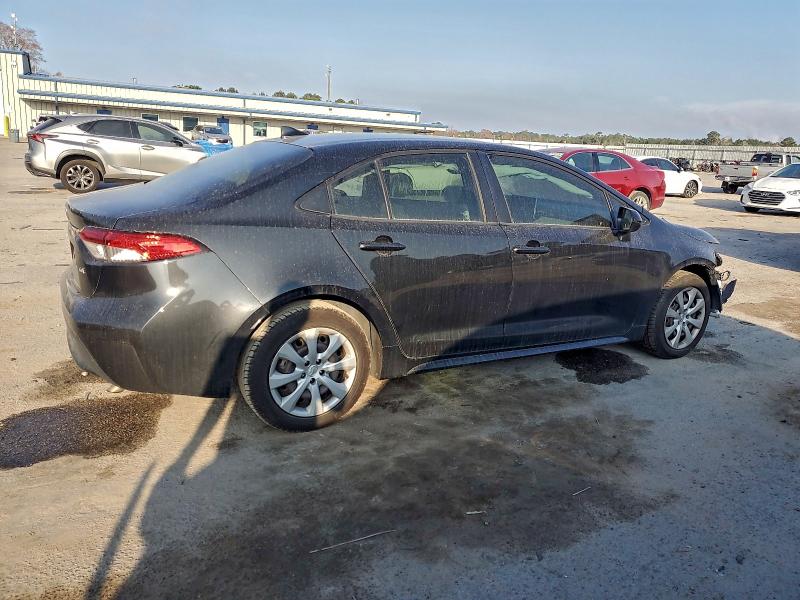 Photo 3 from auction – 2021 TOYOTA COROLLA LE with VIN JTDEPMAE8MJ146374