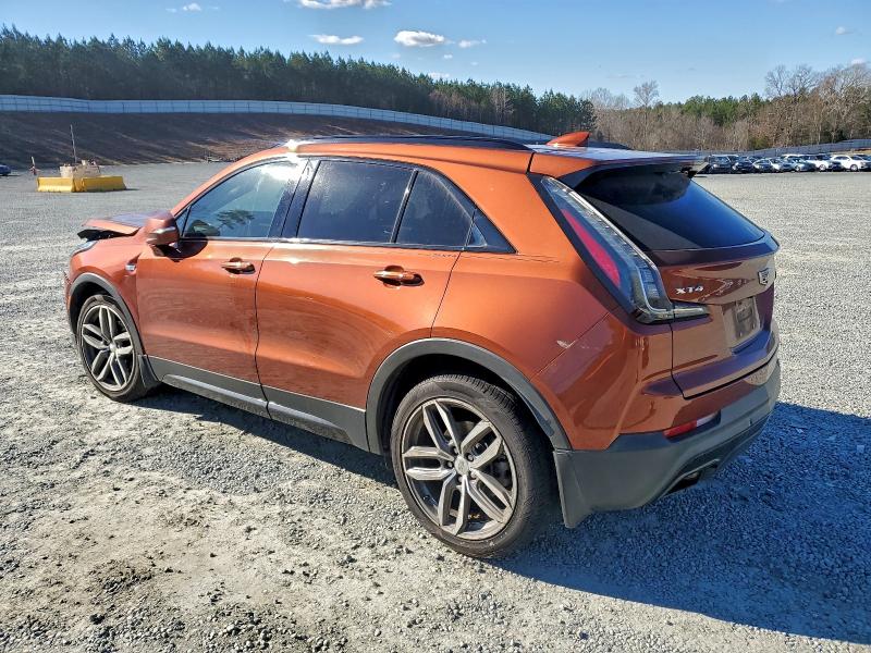 Photo 2 from auction – 2019 CADILLAC XT4 SPORT with VIN 1GYFZER45KF133575