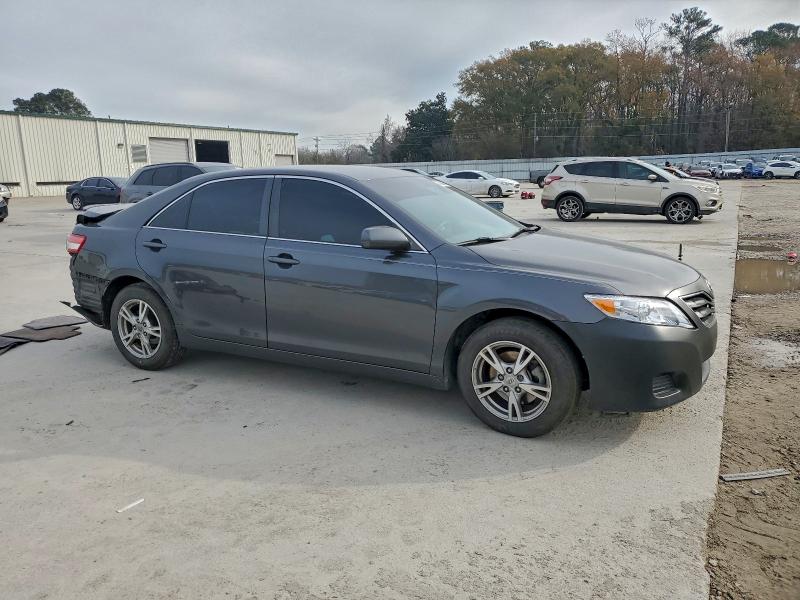 Photo 4 from auction – 2010 TOYOTA CAMRY BASE with VIN 4T4BF3EK7AR050389
