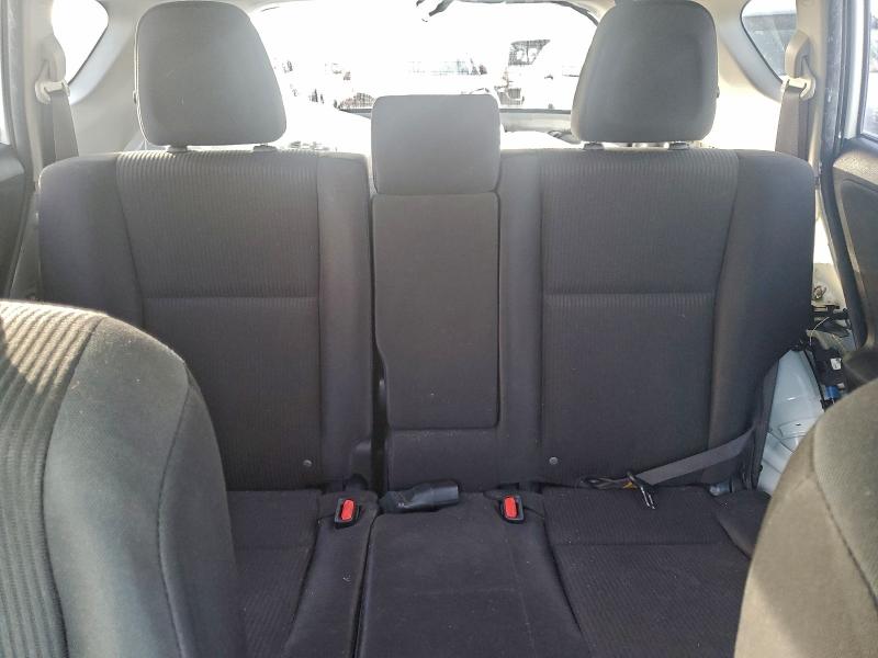 Photo 10 from auction – 2017 TOYOTA RAV4 LE with VIN JTMZFREV6HJ112385