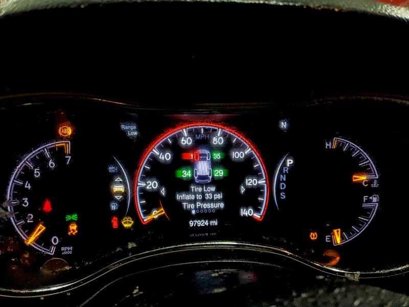 Photo 9 from auction – 2015 JEEP GRAND CHER with VIN 1C4RJFAG1FC660798
