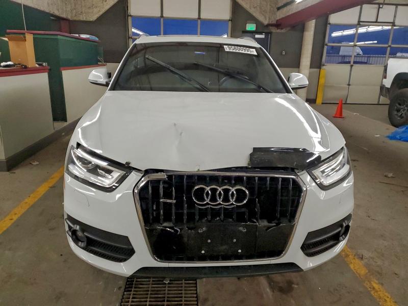 Photo 5 from auction – 2015 AUDI Q3 PRESTIG with VIN WA1GFCFS2FR008235