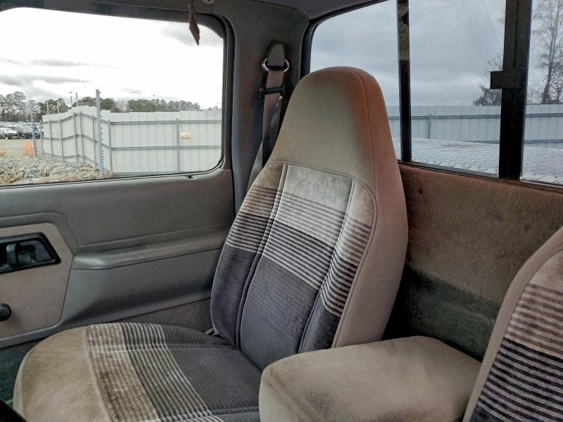 Photo 10 from auction – 1992 FORD RANGER with VIN 1FTCR10A5NTA54109