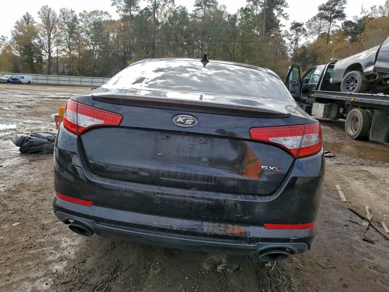 Photo 6 from auction – 2013 KIA OPTIMA SX with VIN 5XXGR4A61DG113605