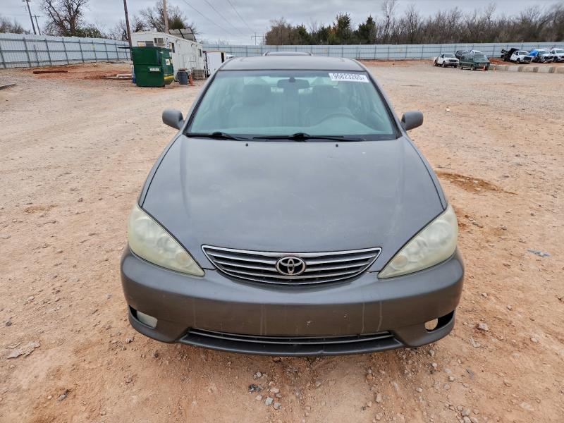 Photo 5 from auction – 2005 TOYOTA CAMRY LE with VIN 4T1BF30KX5U596238