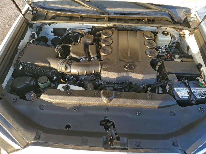 Photo 12 from auction – 2017 TOYOTA 4RUNNER SR with VIN JTEBU5JR6H5473497