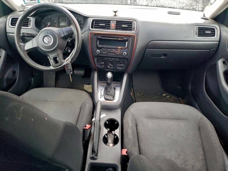 Photo 8 from auction – 2012 VOLKSWAGEN JETTA BASE with VIN 3VW2K7AJ9CM346923