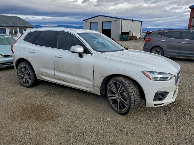 Photo 4 from auction – 2019 VOLVO XC60 with VIN LYVBR0DM2KB283812