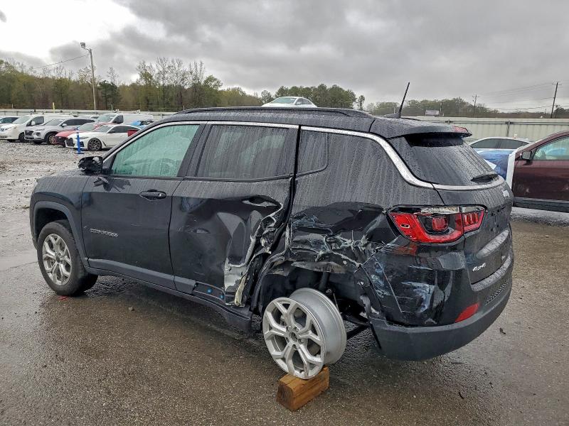 Photo 2 from auction – 2025 JEEP COMPASS LA with VIN 3C4NJDBN0ST555118
