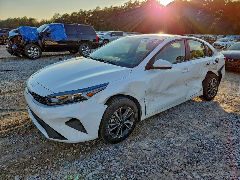 KIA FORTE 2024 with VIN 3KPF24AD6RE775842 - Photo from auction