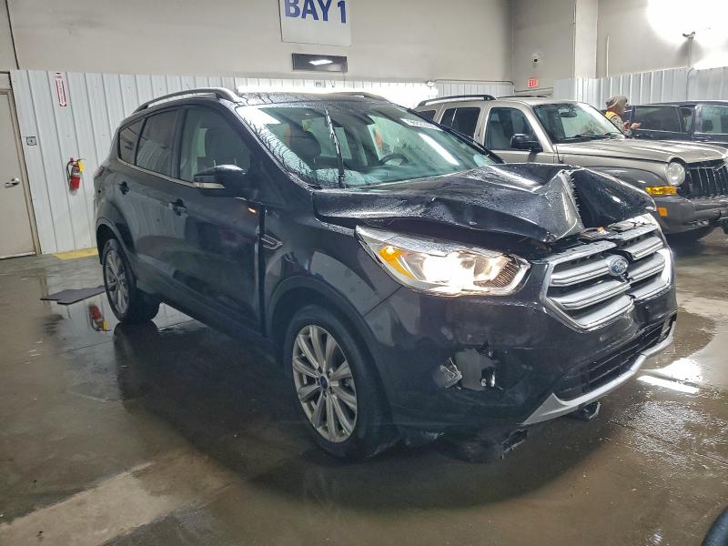 Photo 4 from auction – 2017 FORD ESCAPE with VIN 1FMCU9J92HUB66085
