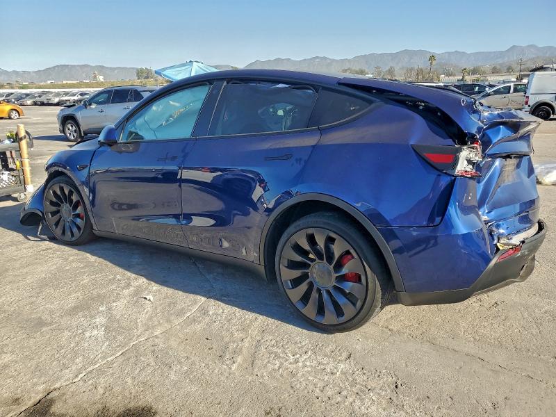 Photo 2 from auction – 2022 TESLA MODEL Y with VIN 7SAYGDEF1NF351529