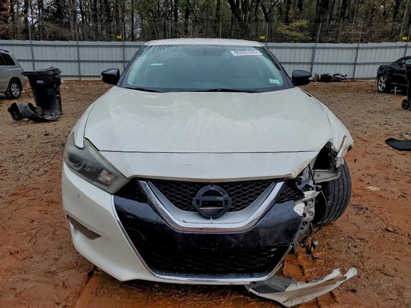 Photo 5 from auction – 2017 NISSAN MAXIMA with VIN 1N4AA6AP1HC446352