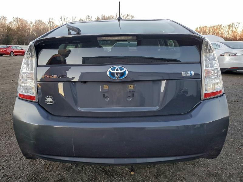 Photo 6 from auction – 2011 TOYOTA PRIUS with VIN JTDKN3DU6B1413255