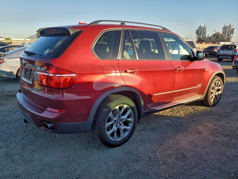 Photo 3 from auction – 2011 BMW X5 with VIN 5UXZV4C5XBL405693