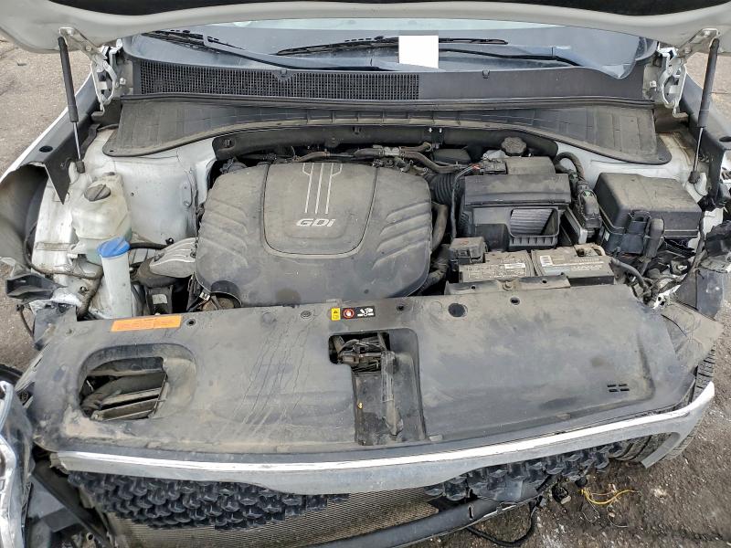 Photo 12 from auction – 2016 KIA SORENTO EX with VIN 5XYPHDA50GG124122