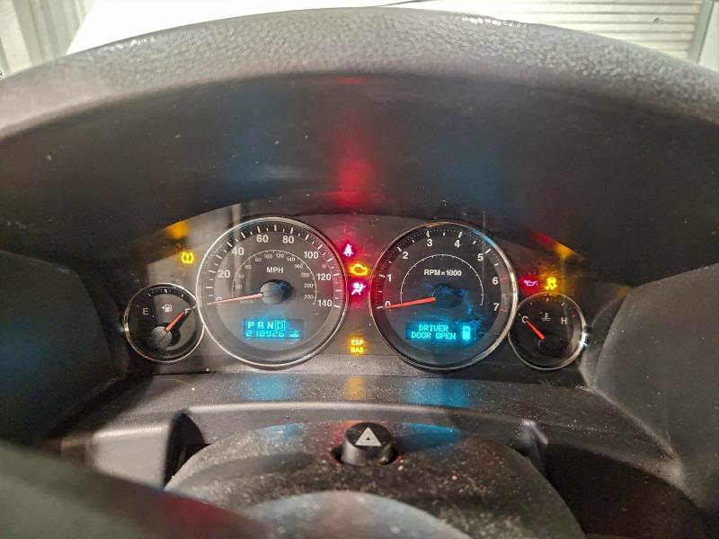 Photo 9 from auction – 2006 JEEP COMMANDER with VIN 1J8HG48N76C156784