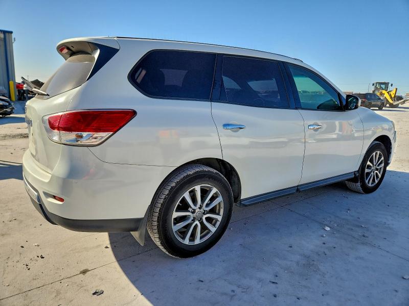 Photo 3 from auction – 2013 NISSAN PATHFINDER with VIN 5N1AR2MNXDC651955