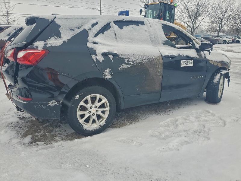 Фото 3 с аукциона – 2018 CHEVROLET EQUINOX с VIN 2GNAXHEV9J6286370