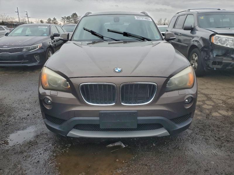 Photo 5 from auction – 2013 BMW X1 XDRIVE2 with VIN WBAVL1C55DVR90143