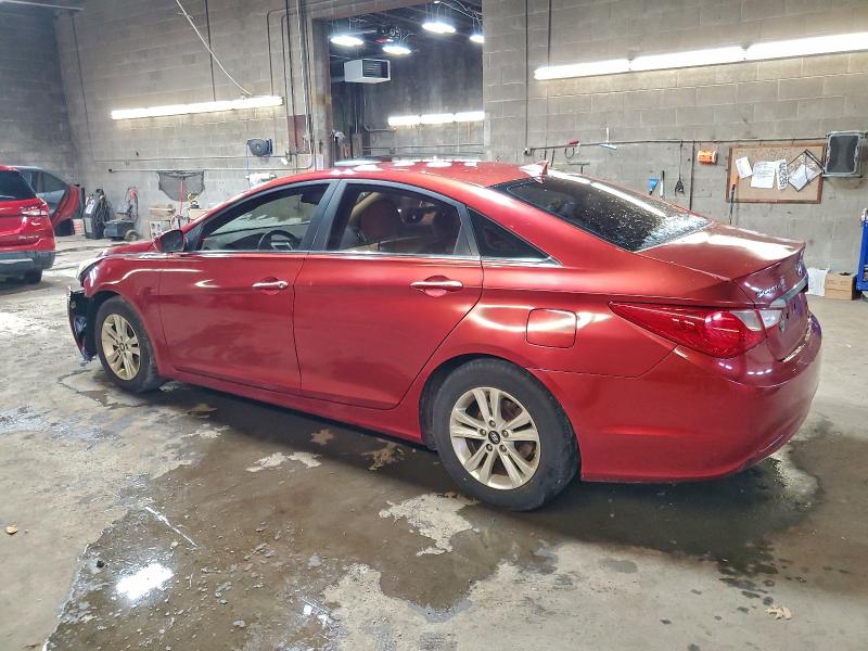 Photo 2 from auction – 2013 HYUNDAI SONATA GLS with VIN 5NPEB4AC4DH751207