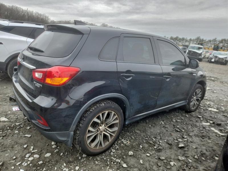 Photo 3 from auction – 2018 MITSUBISHI OUTLANDER with VIN JA4AP3AU1JZ003385