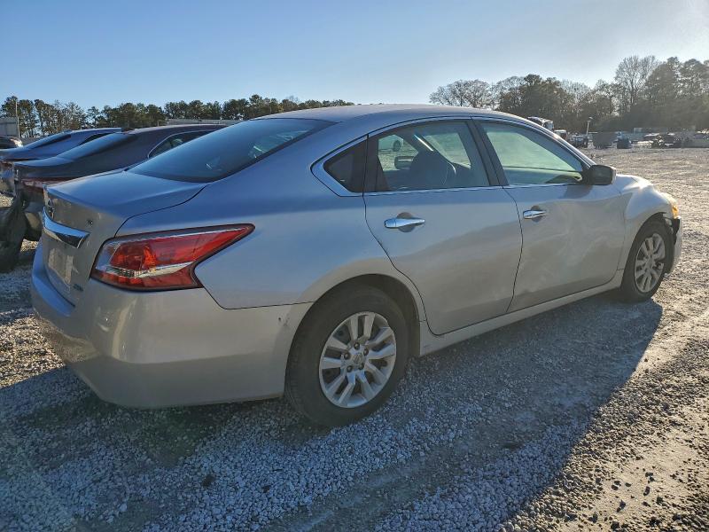 Zdjęcie 3 z aukcji – 2013 NISSAN ALTIMA z VIN 1N4AL3AP3DN417233