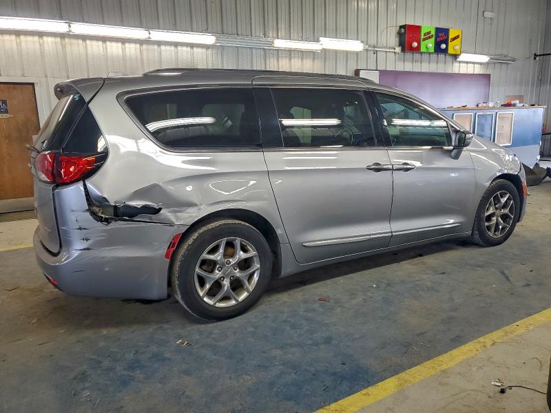 Фото 3 с аукциона – 2018 CHRYSLER PACIFICA L с VIN 2C4RC1GG8JR320794