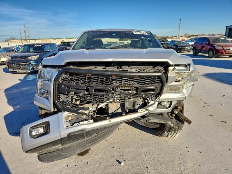 صورة رقم 5 من المزاد - 2016 FORD F150 مع VIN 1FTMF1C86GKF45870