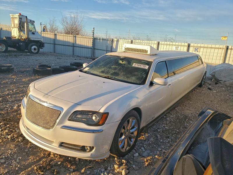 CHRYSLER 300 2013 with VIN 2C3CCAAG0DH504382 - Photo from auction