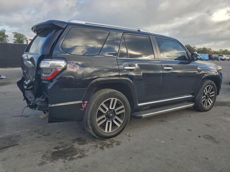 Photo 3 from auction – 2015 TOYOTA 4RUNNER SR with VIN JTEBU5JR7F5211744