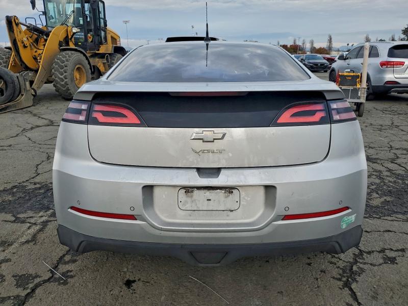 Photo 6 from auction – 2013 CHEVROLET VOLT with VIN 1G1RH6E41DU114224