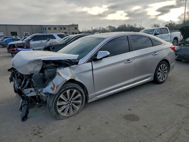HYUNDAI SONATA 2017 with VIN 5NPE34AF2HH580874 - Photo from auction