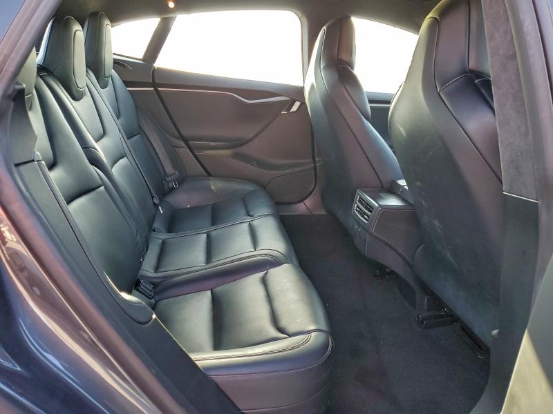 Photo 10 from auction – 2018 TESLA MODEL S with VIN 5YJSA1E2XJF292362
